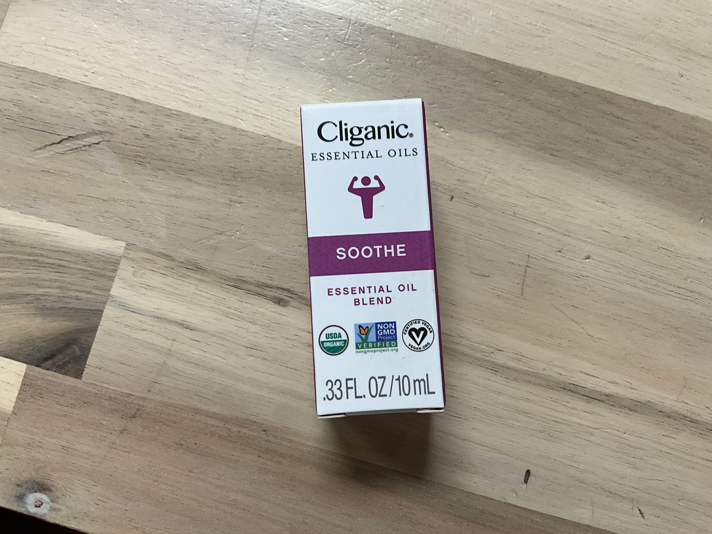 Cliganic essential oils